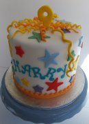 traditional-birthday-cake-royal-icing